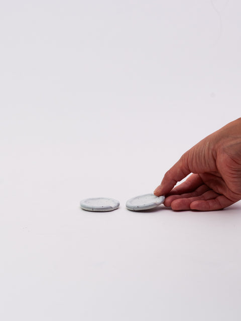 Mino Ware Round Chopstick Rest - White