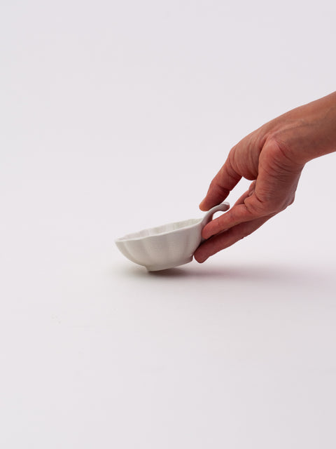 Chrysanthemum Crackle-Glaze Small Bowl - White