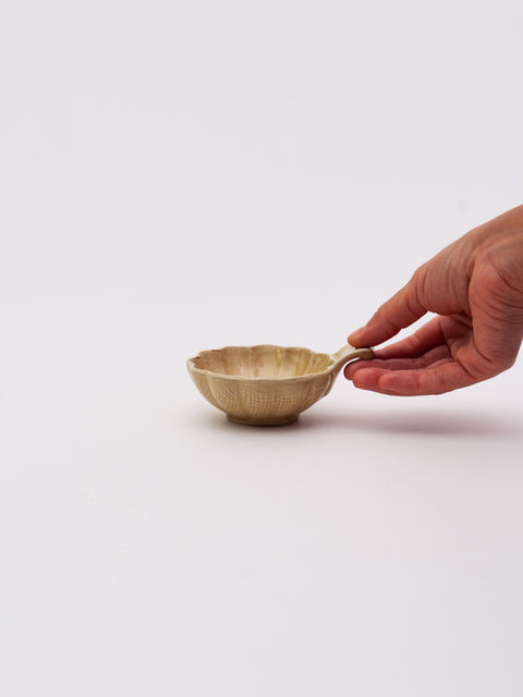 Chrysanthemum Crackle-Glaze Small Bowl - Yellow