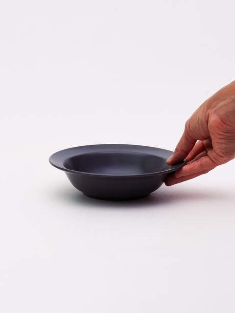Mino Ware Mat Colored Rim Serving Bowl Medium