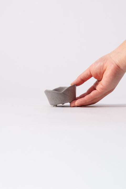 Mino Ware 3 Petal Flower Mini Bowl