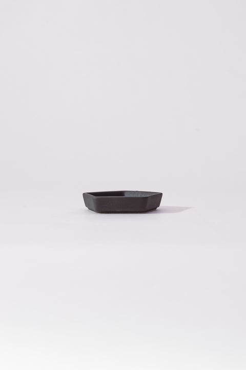 Mino Ware "Obanzai" Mini Plate Black