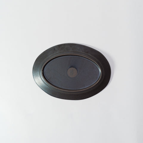 Deluxe Black Soil Oval Plate Medium